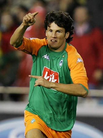 九游下载-莫兰特隔扣文班亚马